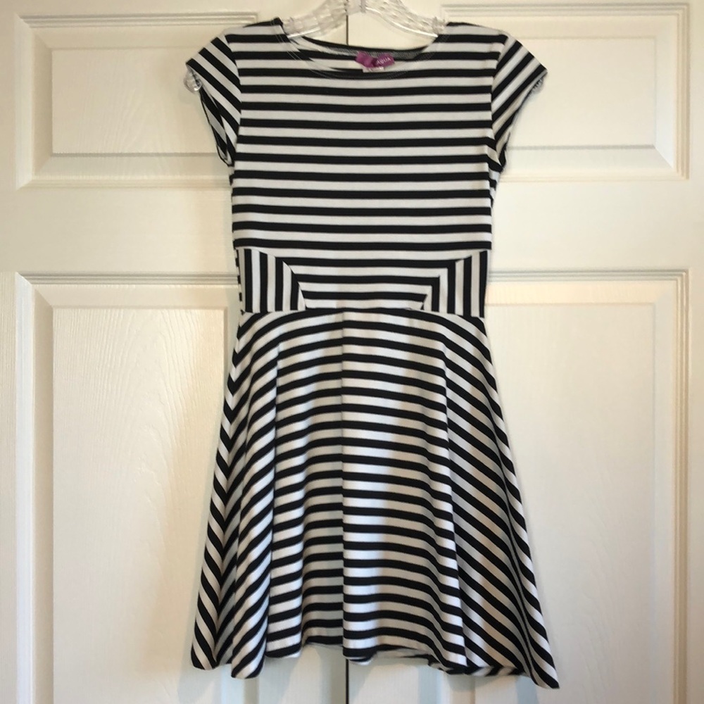 AQUA Girls Black & White Striped Skater / A-Line Dress